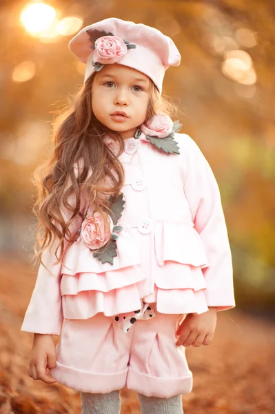 Menina elegante bebê — Fotografia de Stock