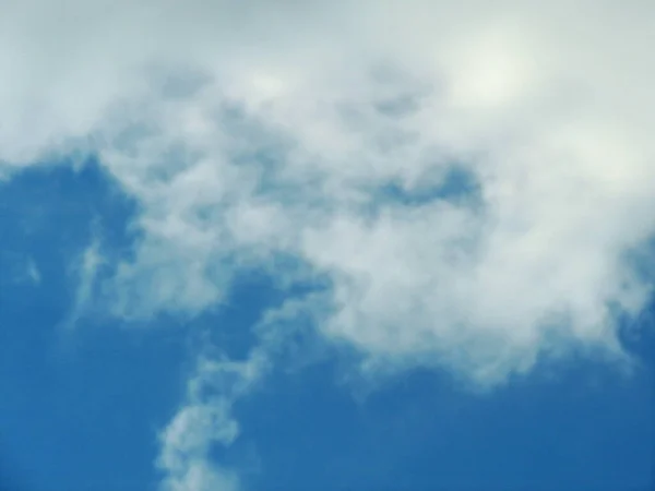 Céu Azul Com Nuvens Sobre Rússia Céu Verão Céu Russo — Fotografia de Stock