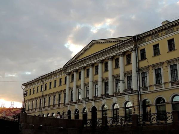 Architektura Budynków Sankt Petersburgu Stary Zjednoczony Budynek Piękne Domy Sankt — Zdjęcie stockowe