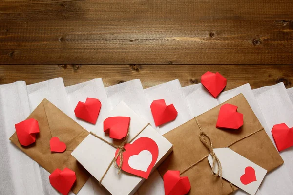 Valentinstag Liebe Romantisches Design Aus Geschenken Und Liebesbrief Mit Herzen — Stockfoto