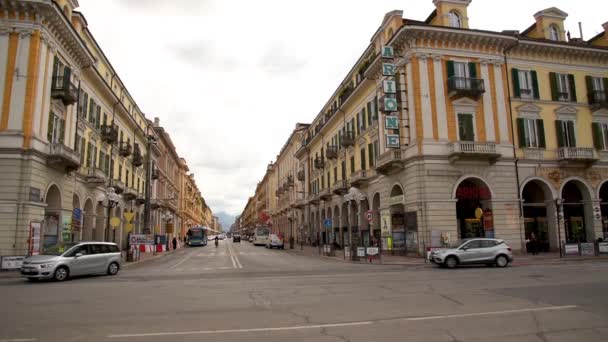 Cuneo Piedmont Italie Août 2021 Corso Nizza Avec Trafic Vue — Video