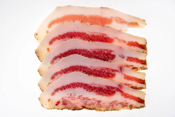 Guanciale Italiano Rebanadas Secas Mejilla Cerdo Curado Aislado Blanco Vista —  Fotos de Stock