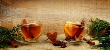 Aşık çift için sevgi ile Noel tee 