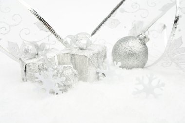 Kar tanesi s gümüş kurdele ile Noel baubles, Hediyelik eşya, gümüş