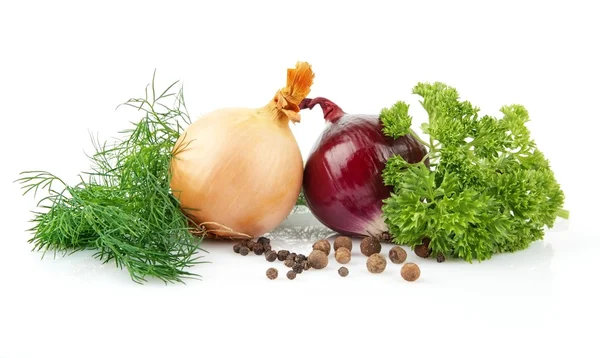 Onion,red onion,dill,parsley,pepper isolated on white — Stock Photo, Image