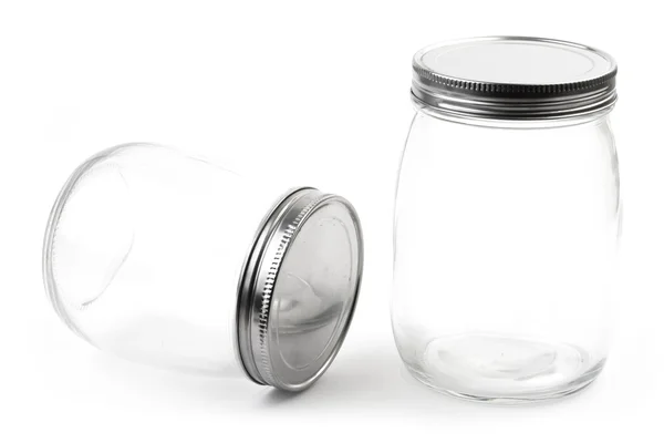 Recipiente de vidro vazio em fundo branco — Fotografia de Stock
