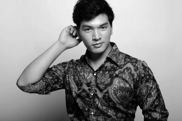 Hombre asiático retrato — Foto de Stock