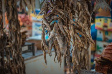 Kurutulmuş Balık pazarı üzerinde balıklar
