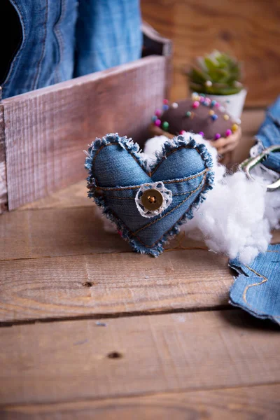 Cuore Gioielli Regalo Fatto Mano San Valentino Fom Vecchi Jeans — Foto Stock