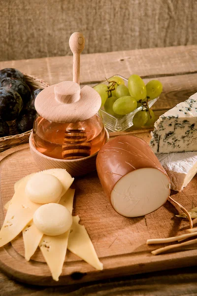 Various types of cheese — Stock Photo, Image