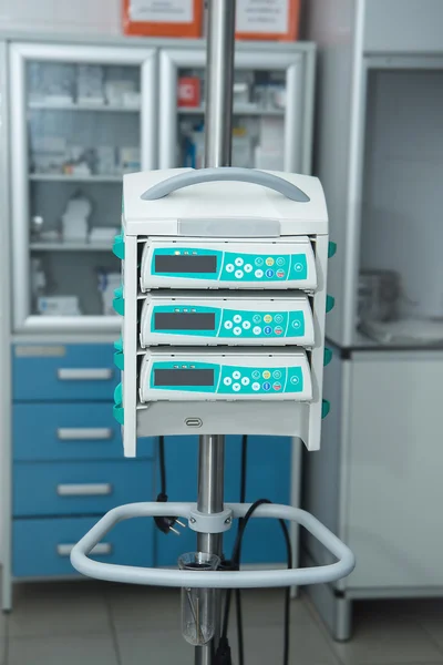 Medicinsk utrustning på sjukhus Royaltyfria Stockbilder