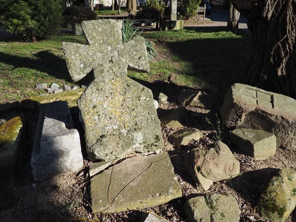 Cruza Headstone Cemitério Cristão Católico Monumento Pedra Torto Sepultura Desconhecida — Fotografia de Stock