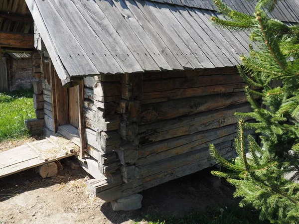 Log Village Farmhouse 19Th Century Bosnian Mountain Traditional Dwelling Restored — Stock Photo, Image