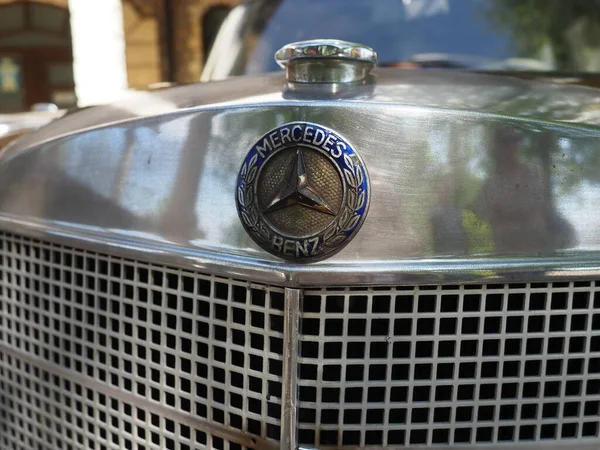 Stanisici Bijelina Bosnia Erzegovina Aprile 2021 Mercedes Benz Pontone Auto — Foto Stock