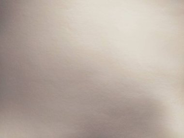 Gradyanı olan gri gri bir arkaplan. Metalik parıltılı açık renkli kağıt. Arkaplan.