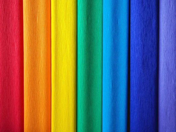 A Rainbow Flag, the Pride Flag. LGBTQ 커뮤니티의 상징. 베오그라드에서 열린 EuroPride 2022 는 유럽 전체 LGBTI 공동체를 위한 기념비적 인 행사이다. 빨강, 주황, 노랑, 초록, 파랑, 자주 색 크레이프 종이 — 스톡 사진