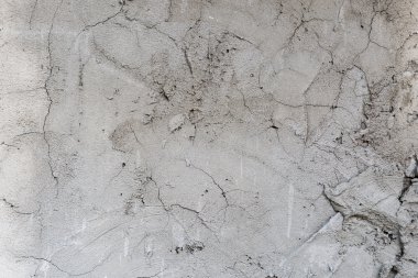 ev yapımı duvarda beton alçı