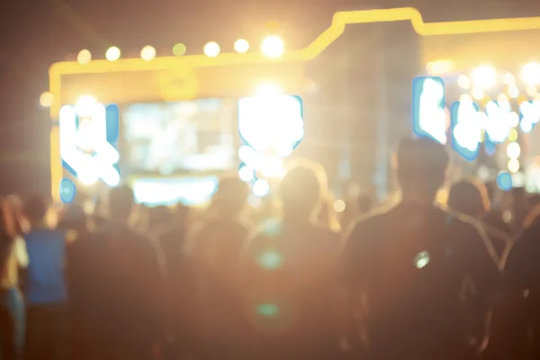 Crowd in front of concert stage blurred — Stock Photo, Image