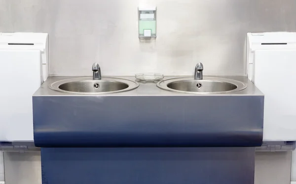 Sink for cleaning hand — Stock Photo, Image