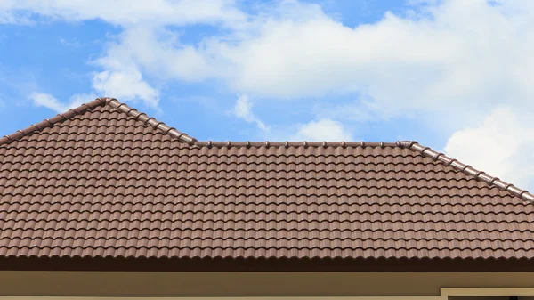 Roof with stacks of roof tiles — Stock Photo, Image