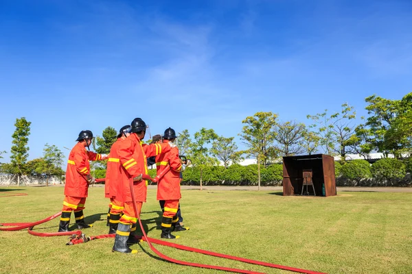 Firefighters preparation training — Stock Photo, Image
