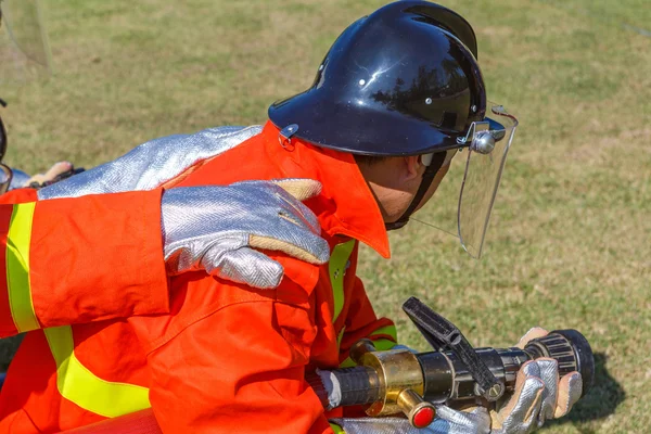 Addestramento alla preparazione dei vigili del fuoco — Foto Stock