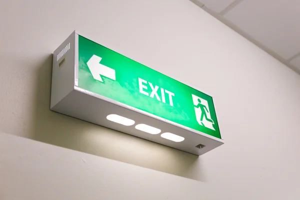 Fire exit sign — Stock Photo, Image