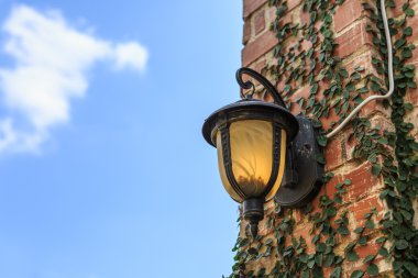 Eski fener duvar
