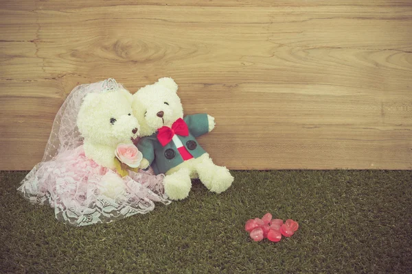 Romantic Bear on vintage retro color tone — Stock Photo, Image