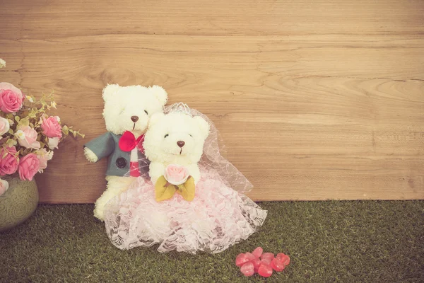 Orso romantico su tono di colore vintage retrò — Foto Stock