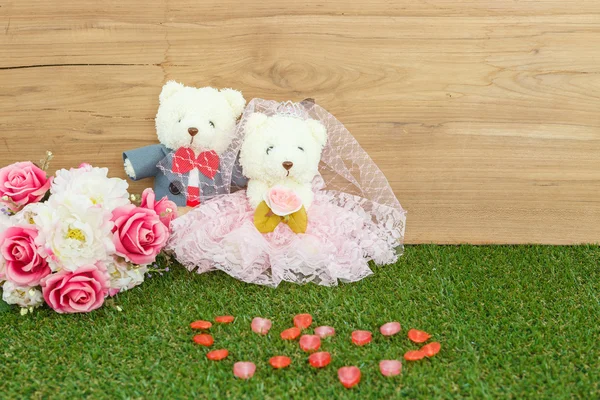 Romantic Bear on vintage retro color tone — Stock Photo, Image