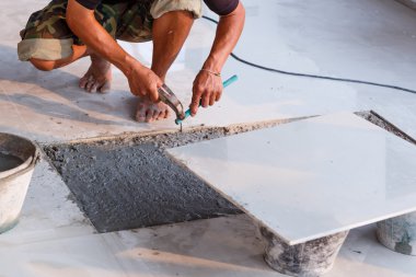 Emek yükleme seramik zemin