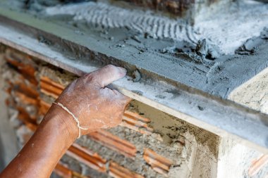 Duvar, beton işçi sıvacı