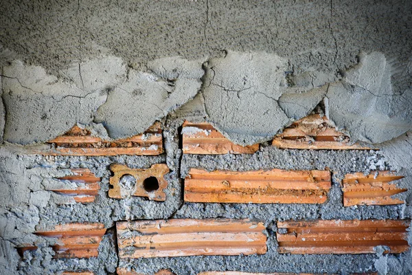 Cemento yesero en la pared de ladrillo — Foto de Stock