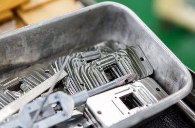 Alumimum bölümü makine için