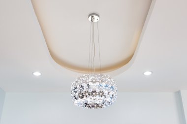 Avize daire ev için