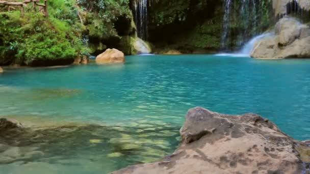 Khor louang waterfall — Stock Video