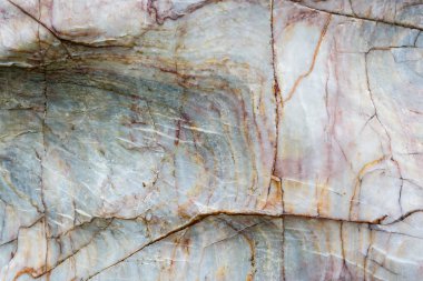 Çizgili eğri mermer taş