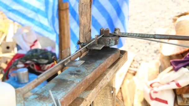 Worker bends the metal in the construction — Stock Video