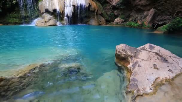 Khor louang vodopád v Thajsku — Stock video