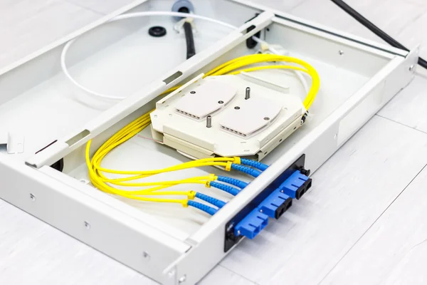 Fiber optik kablo ağ sistemi