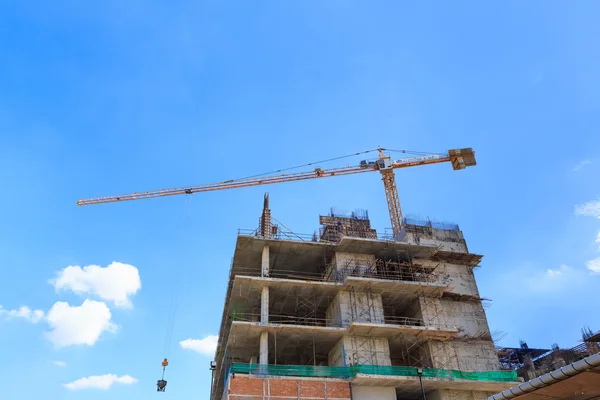 Baukran und Baustelle — Stockfoto