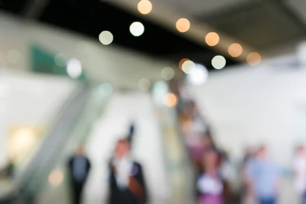 Personas en la feria de exposición — Foto de Stock