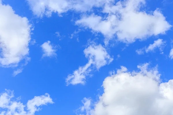 Clouds on the blue sky — Stock Photo, Image