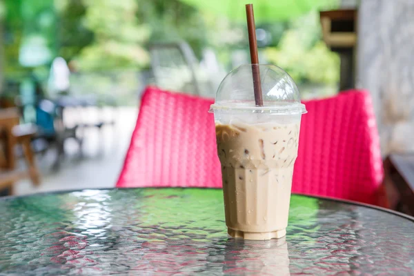 Ice coffee on table in cafe — Stock Photo, Image