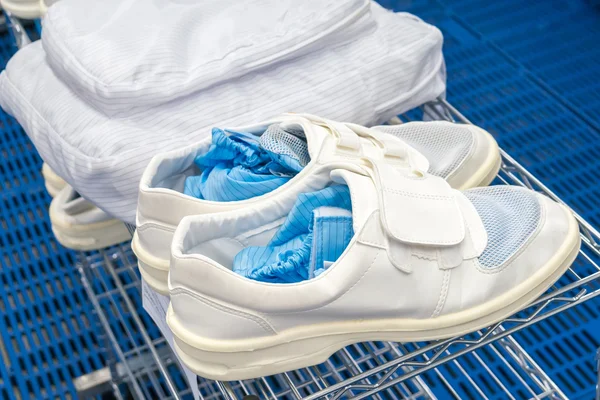 Temiz oda ayakkabı fabrikası için