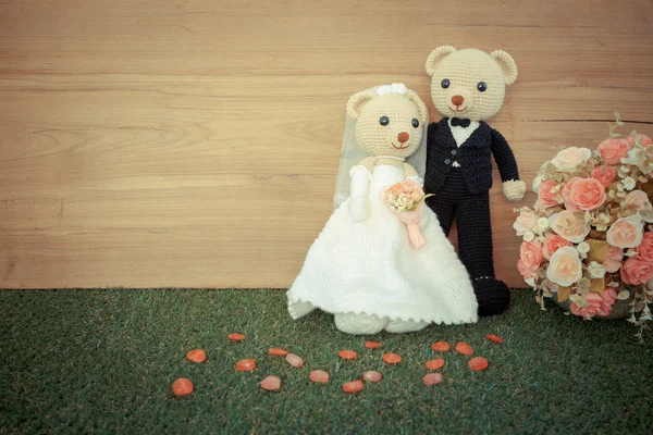 Romantische speelgoed Bear in bruiloft scène — Stockfoto