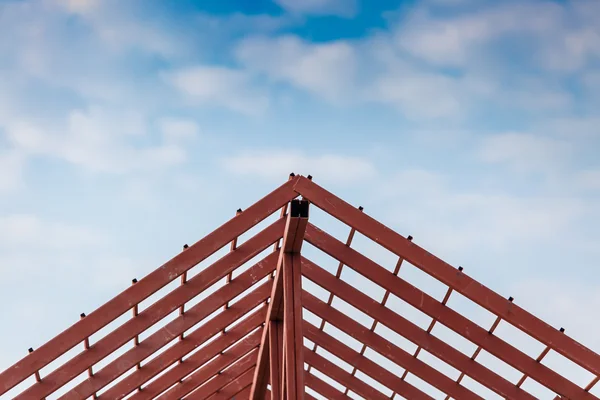 Строительство крыши из стали — стоковое фото