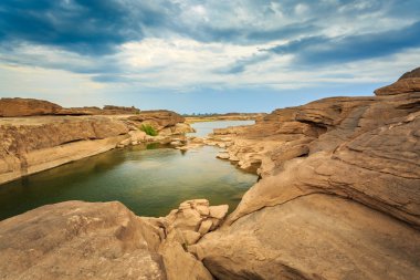 görünmeyen Tayland grand canyon sam pan bok ubonratchathani 