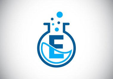 Laboratuvar camı, kimyasal sıvı ve baloncuklu E harfli alfabe. Laboratuar logosu. Bilim logosu, teknoloji sektörü ve şirket kimliği.